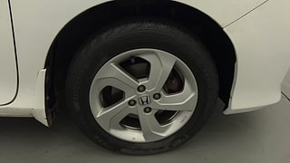 Used 2016 Honda City VX CVT Petrol Automatic tyres RIGHT FRONT TYRE RIM VIEW