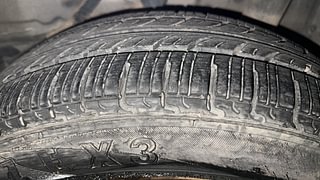 Used 2016 Honda Amaze 1.2 S i-VTEC Petrol Manual tyres LEFT REAR TYRE TREAD VIEW