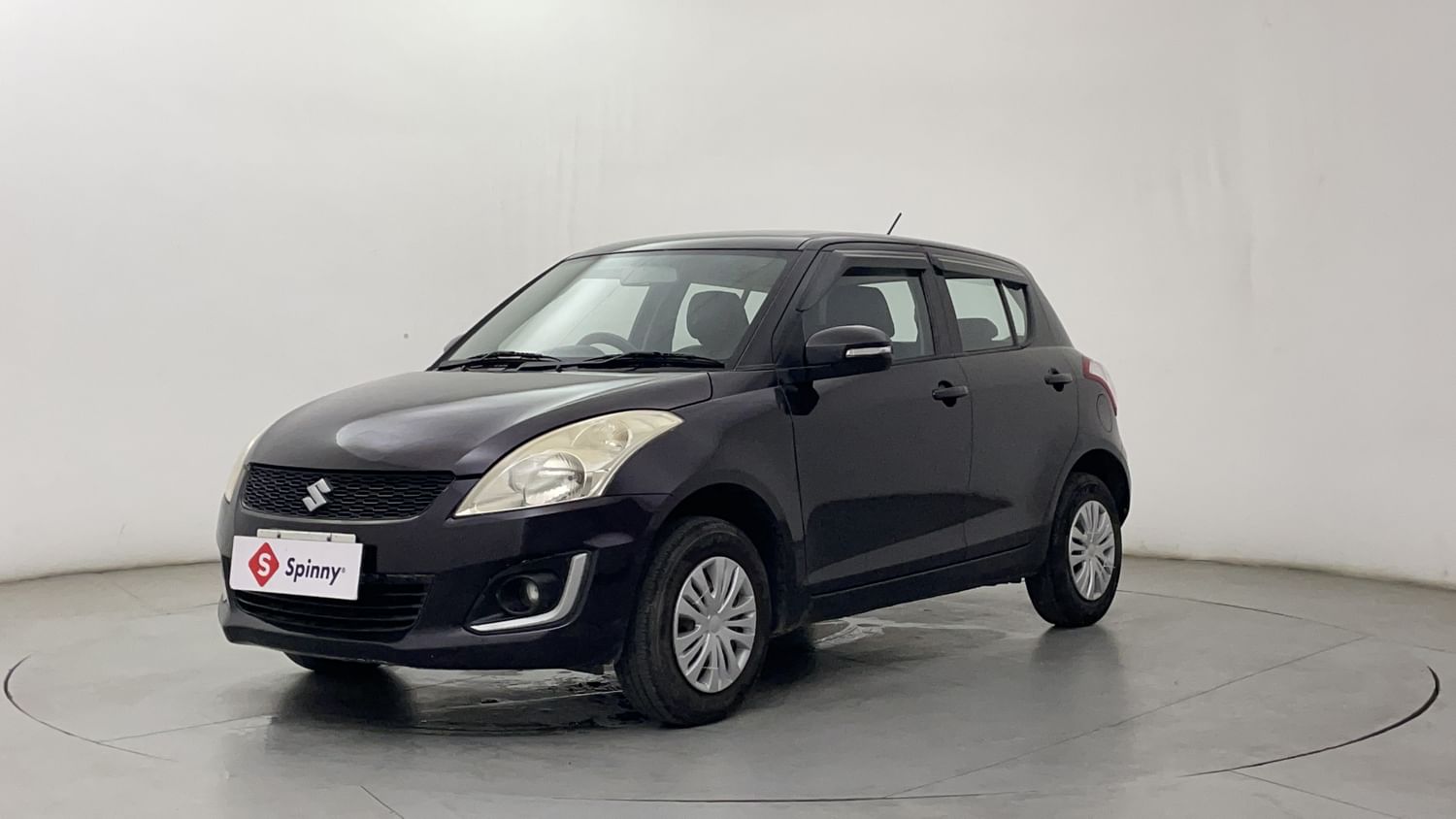 LEFT FRONT CORNER VIEW