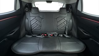 Used 2018 Renault Kwid [2015-2019] 1.0 RXT AMT Petrol Automatic interior REAR SEAT CONDITION VIEW