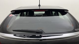 Used 2018 Maruti Suzuki Baleno Zeta 1.2 Petrol Manual exterior BACK WINDSHIELD VIEW