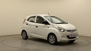 Used 2015 Hyundai Eon Magna + (O) Petrol Manual exterior RIGHT FRONT CORNER VIEW