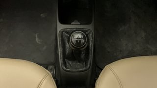 Used 2015 Hyundai Eon Magna + (O) Petrol Manual interior GEAR  KNOB VIEW