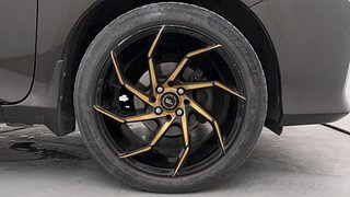 Used 2015 Honda City VX CVT Petrol Automatic tyres RIGHT FRONT TYRE RIM VIEW