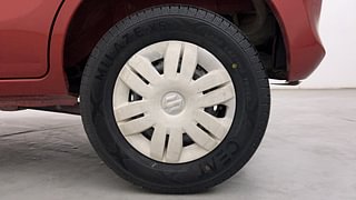 Used 2016 Maruti Suzuki Alto 800 Lxi Petrol Manual tyres LEFT REAR TYRE RIM VIEW