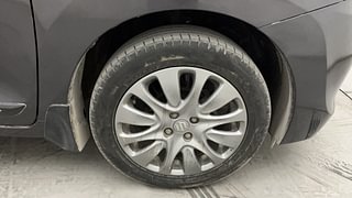 Used 2018 Maruti Suzuki Baleno Zeta 1.2 Petrol Manual tyres RIGHT FRONT TYRE RIM VIEW