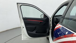 Used 2018 Renault Kwid [2015-2019] 1.0 RXT AMT Petrol Automatic interior LEFT FRONT DOOR OPEN VIEW