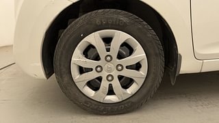 Used 2015 Hyundai Eon Magna + (O) Petrol Manual tyres LEFT FRONT TYRE RIM VIEW