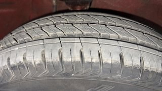 Used 2016 Maruti Suzuki Alto 800 Lxi Petrol Manual tyres RIGHT FRONT TYRE TREAD VIEW