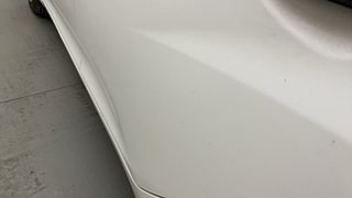 Used 2015 Hyundai Eon Magna + (O) Petrol Manual dents MINOR SCRATCH