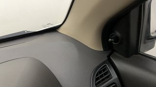 Used 2015 Hyundai Eon Magna + (O) Petrol Manual top_features Adjustable ORVM