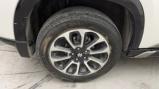 Used 2022 Maruti Suzuki Grand Vitara Zeta Plus Intelligent Hybrid eCVT Hybrid Automatic tyres RIGHT REAR TYRE RIM VIEW