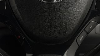 Used 2018 Hyundai Xcent S Petrol+cng(outside fitted) Petrol+cng Manual top_features Airbags
