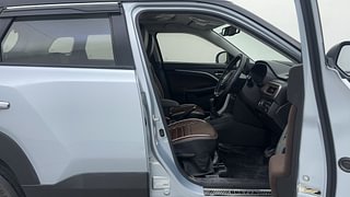 Used 2022 Maruti Suzuki Brezza ZXI Plus Dual Tone Petrol Manual interior RIGHT SIDE FRONT DOOR CABIN VIEW