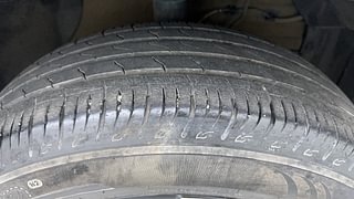 Used 2022 Maruti Suzuki Brezza ZXI Plus Dual Tone Petrol Manual tyres RIGHT FRONT TYRE TREAD VIEW