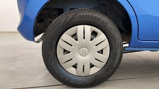Used 2018 Maruti Suzuki Alto 800 VXi (O) Petrol Manual tyres RIGHT REAR TYRE RIM VIEW