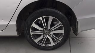 Used 2018 Honda City V CVT Petrol Automatic tyres LEFT REAR TYRE RIM VIEW