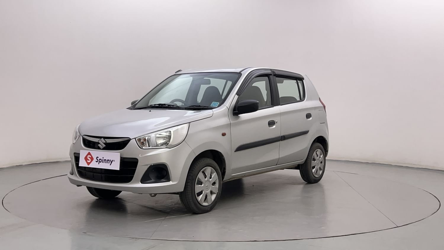 LEFT FRONT CORNER VIEW