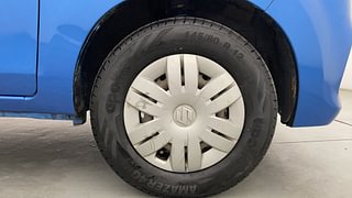 Used 2018 Maruti Suzuki Alto 800 VXi (O) Petrol Manual tyres RIGHT FRONT TYRE RIM VIEW
