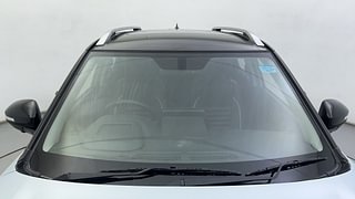 Used 2022 Maruti Suzuki Brezza ZXI Plus Dual Tone Petrol Manual exterior FRONT WINDSHIELD VIEW