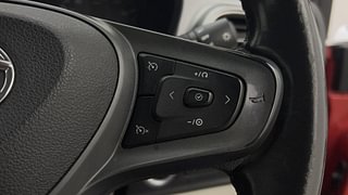 Used 2023 Tata Altroz XZ Plus 1.2 Petrol Manual top_features Cruise control