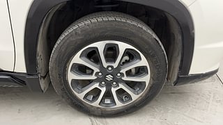 Used 2022 Maruti Suzuki Grand Vitara Zeta Plus Intelligent Hybrid eCVT Hybrid Automatic tyres RIGHT FRONT TYRE RIM VIEW