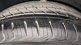 Used 2023 Tata Altroz XZ Plus 1.2 Petrol Manual tyres RIGHT REAR TYRE TREAD VIEW