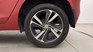 Used 2023 Tata Altroz XZ Plus 1.2 Petrol Manual tyres LEFT REAR TYRE RIM VIEW