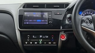 Used 2018 Honda City V CVT Petrol Automatic interior MUSIC SYSTEM & AC CONTROL VIEW