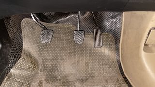 Used 2014 Honda Mobilio V Diesel Diesel Manual interior PEDALS VIEW