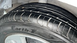 Used 2022 Honda Jazz ZX CVT Petrol Automatic tyres RIGHT REAR TYRE TREAD VIEW