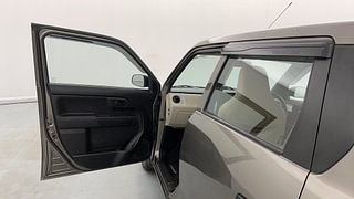 Used 2021 Maruti Suzuki Wagon R 1.0 [2019-2022] LXI (O) CNG Petrol+cng Manual interior LEFT FRONT DOOR OPEN VIEW