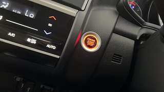 Used 2022 Honda Jazz ZX CVT Petrol Automatic top_features Keyless start