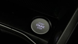 Used 2022 Volkswagen Taigun Topline 1.0 TSI AT Petrol Automatic top_features Keyless start