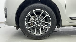 Used 2024 Maruti Suzuki Swift ZXI Plus AMT Petrol Automatic tyres LEFT FRONT TYRE RIM VIEW