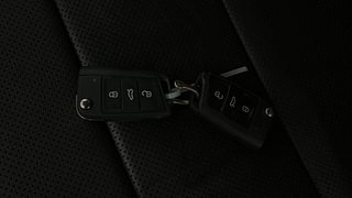 Used 2022 Volkswagen Taigun Topline 1.0 TSI AT Petrol Automatic extra CAR KEY VIEW