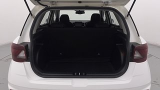 Used 2019 Hyundai Venue SX Plus 1.0 Turbo DCT Petrol Automatic interior DICKY INSIDE VIEW
