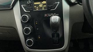 Used 2016 Mahindra KUV100 [2015-2017] K8 6 STR Petrol Manual interior GEAR  KNOB VIEW