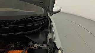 Used 2016 Hyundai Elite i20 Sportz 1.2 Petrol Manual engine ENGINE LEFT SIDE HINGE & APRON VIEW
