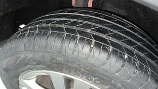 Used 2017 Maruti Suzuki Vitara Brezza [2016-2020] ZDi Plus Diesel Manual tyres RIGHT REAR TYRE TREAD VIEW