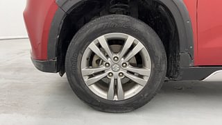 Used 2017 Maruti Suzuki Vitara Brezza [2016-2020] ZDi Plus Diesel Manual tyres LEFT FRONT TYRE RIM VIEW