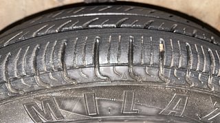 Used 2013 Maruti Suzuki Alto 800 Lxi Petrol Manual tyres RIGHT FRONT TYRE TREAD VIEW