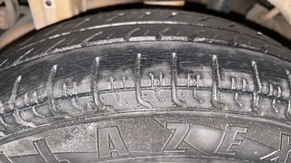 Used 2013 Maruti Suzuki Alto 800 Lxi Petrol Manual tyres RIGHT REAR TYRE TREAD VIEW