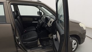 Used 2014 Maruti Suzuki Wagon R 1.0 [2010-2019] VXi Petrol Manual interior RIGHT SIDE FRONT DOOR CABIN VIEW