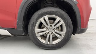 Used 2017 Maruti Suzuki Vitara Brezza [2016-2020] ZDi Plus Diesel Manual tyres RIGHT FRONT TYRE RIM VIEW