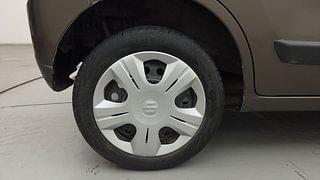 Used 2014 Maruti Suzuki Wagon R 1.0 [2010-2019] VXi Petrol Manual tyres RIGHT REAR TYRE RIM VIEW