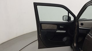 Used 2014 Maruti Suzuki Wagon R 1.0 [2010-2019] VXi Petrol Manual interior LEFT FRONT DOOR OPEN VIEW