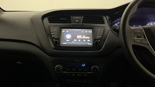 Used 2017 Hyundai Elite i20 Asta 1.4 CRDI Dual Tone Diesel Manual interior MUSIC SYSTEM & AC CONTROL VIEW