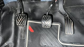 Used 2017 Maruti Suzuki Vitara Brezza [2016-2020] ZDi Plus Diesel Manual interior PEDALS VIEW