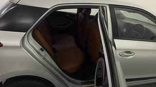 Used 2016 Hyundai Elite i20 Sportz 1.2 Petrol Manual interior RIGHT SIDE REAR DOOR CABIN VIEW